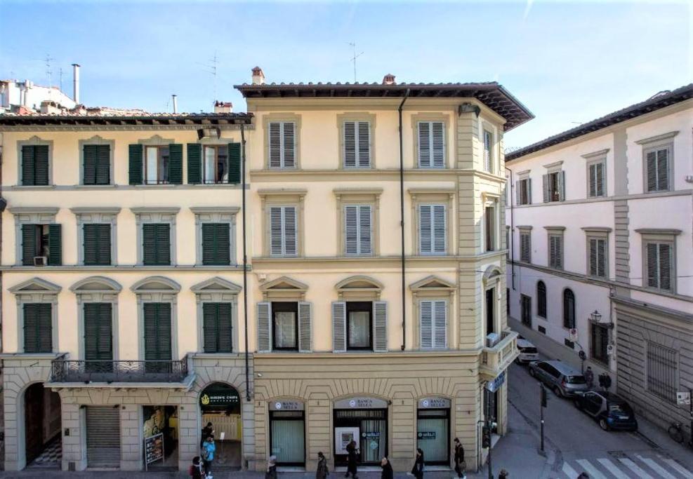 Charming Suite Cavour Heart Of Флоренция Екстериор снимка