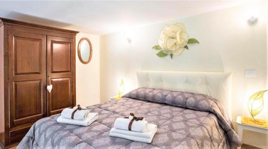 Charming Suite Cavour Heart Of Флоренция Екстериор снимка