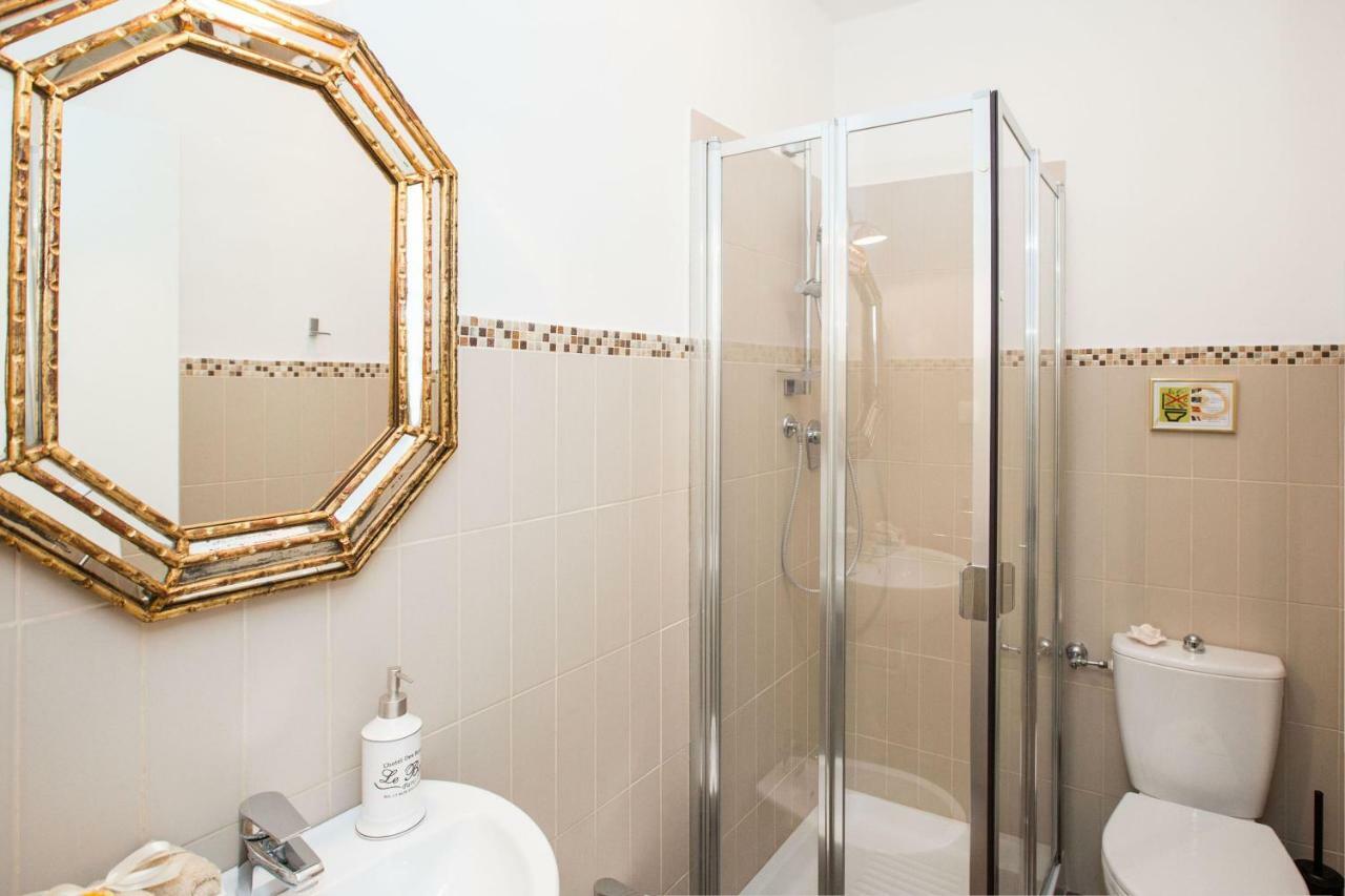 Charming Suite Cavour Heart Of Флоренция Екстериор снимка
