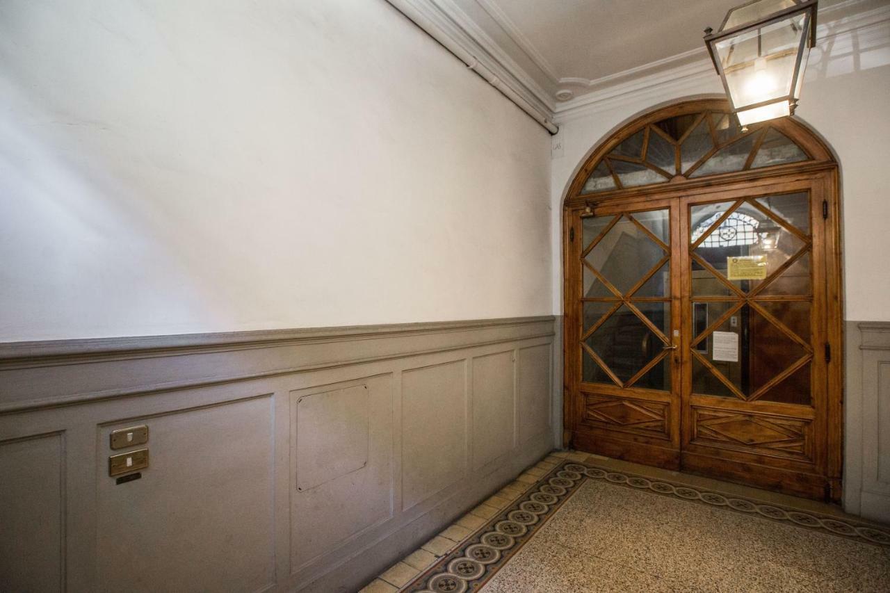 Charming Suite Cavour Heart Of Флоренция Екстериор снимка